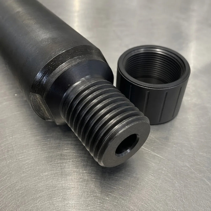 R32 threaded extension drill rod end with rope thread and central flushing passage